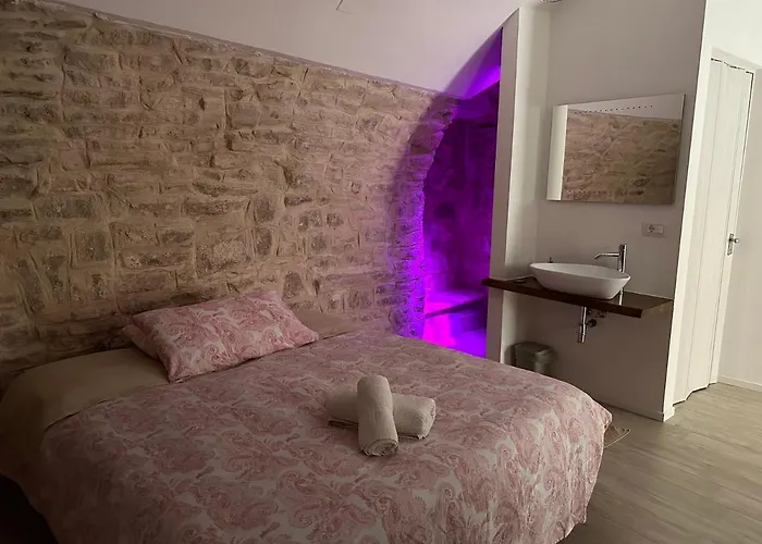 Guest house Pavone Griffi 3*